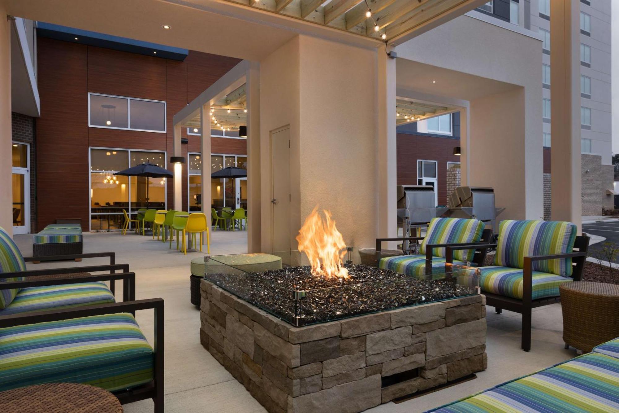 Home2 Suites By Hilton Durham University Medical Center Extérieur photo